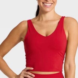 All motion target seamless tank